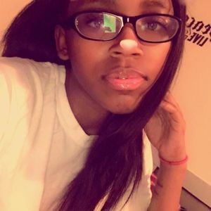 Meet your Posher, Kierra